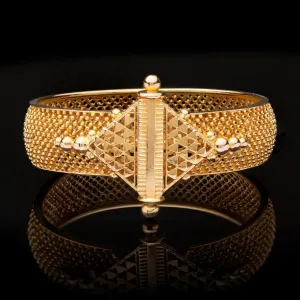 18Kt Yellow Gold Ornate Bangle Bracelet