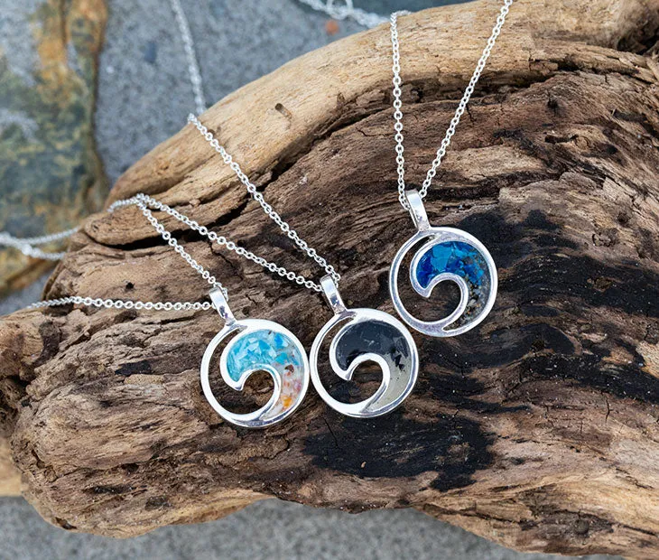 4ocean x Dune Wave Necklace in Hawaii Aqua