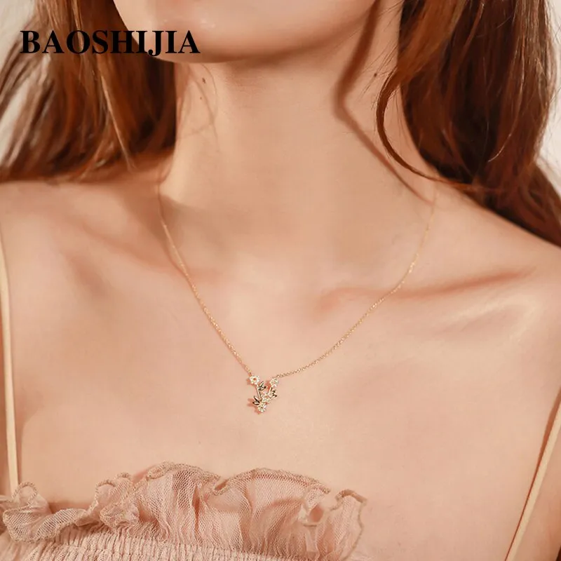 BAOSHIJIA Solid 18k Yellow Gold Flower SI Diamond Necklace Women&#39;s Pendant Polish Shank Fine Jewelry Luxurious