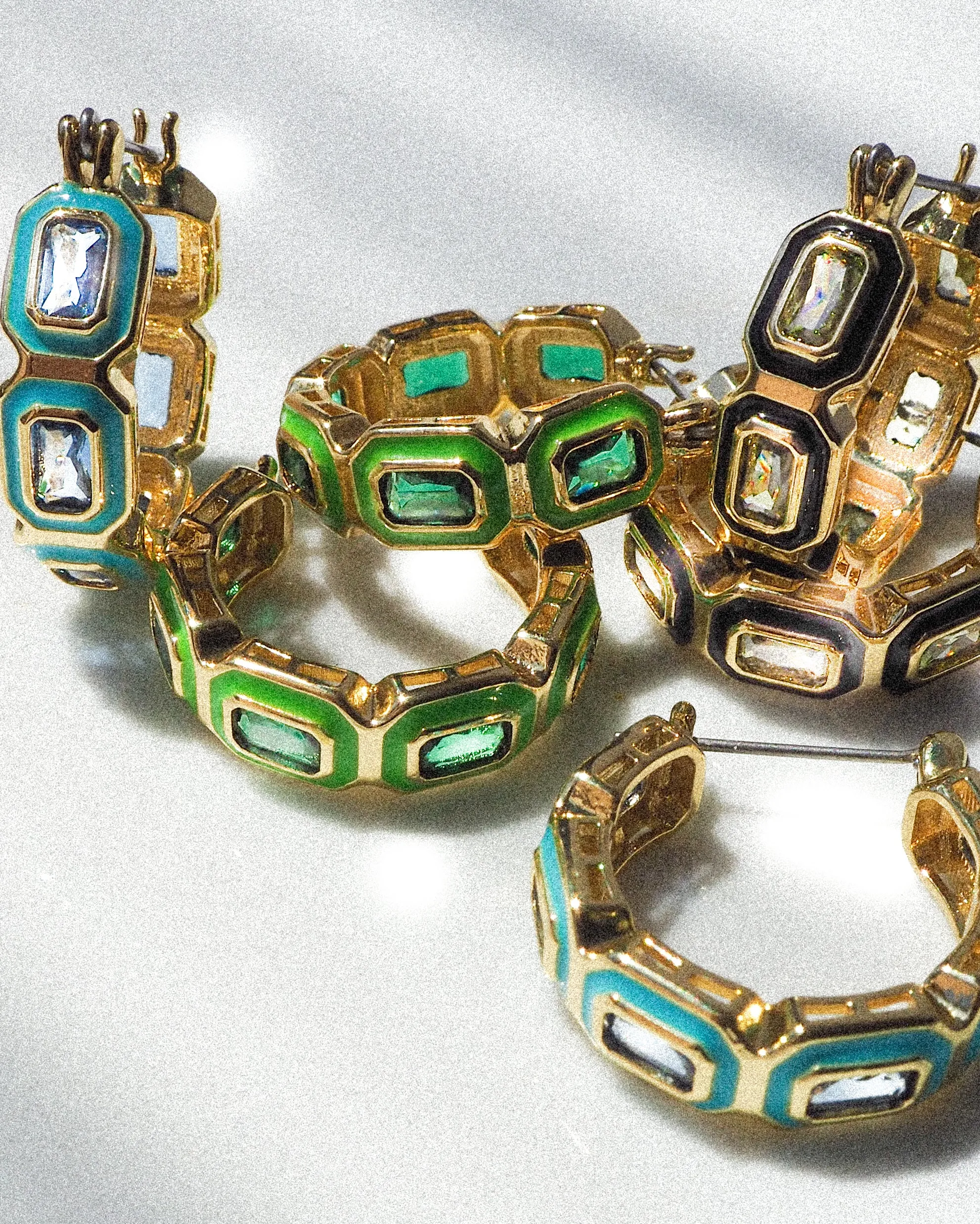 Bezel Emerald Ballier Hoops- Turquoise- Gold