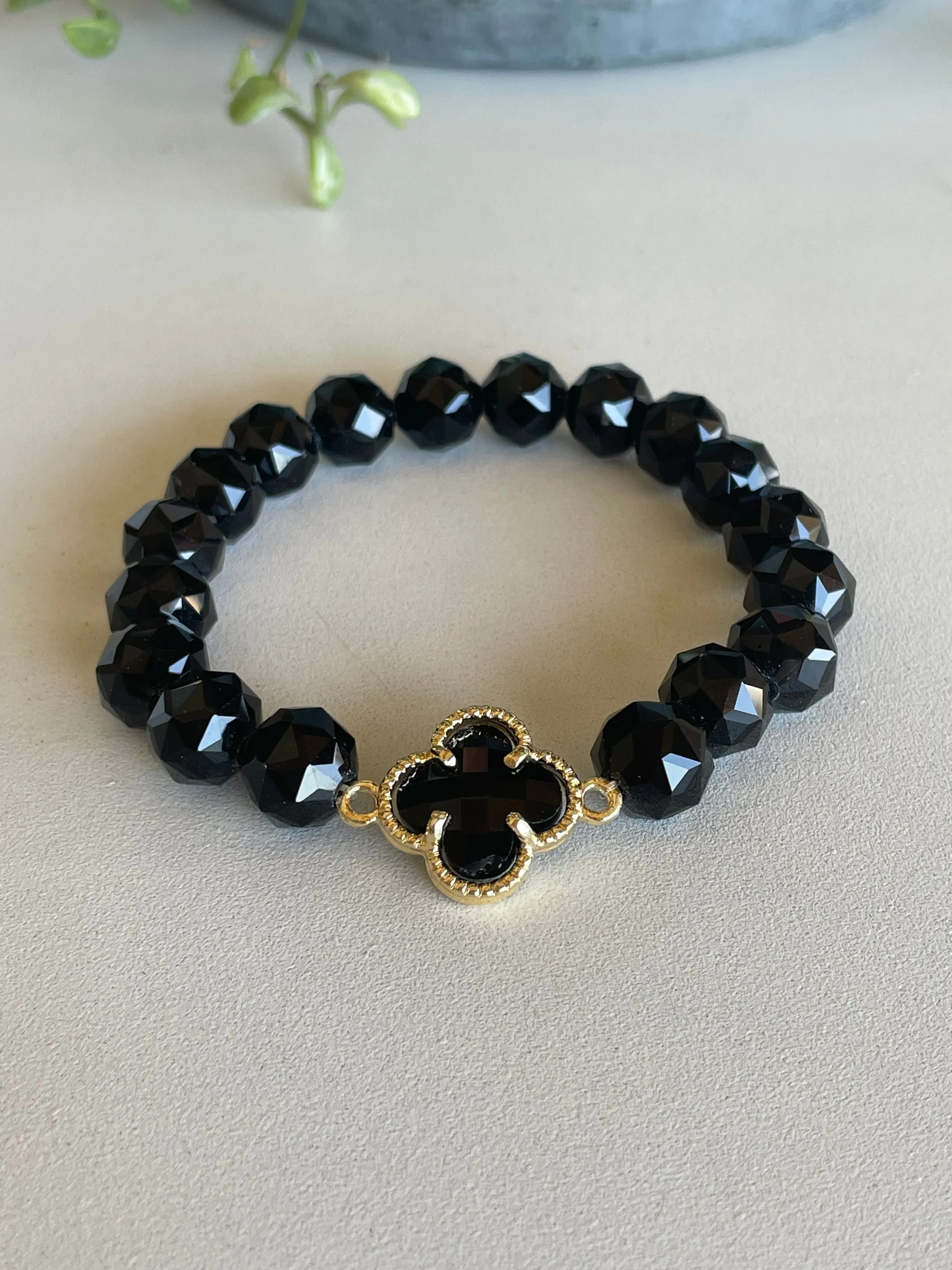 Black Beads & Gold Trim Clover Stretch Bracelet