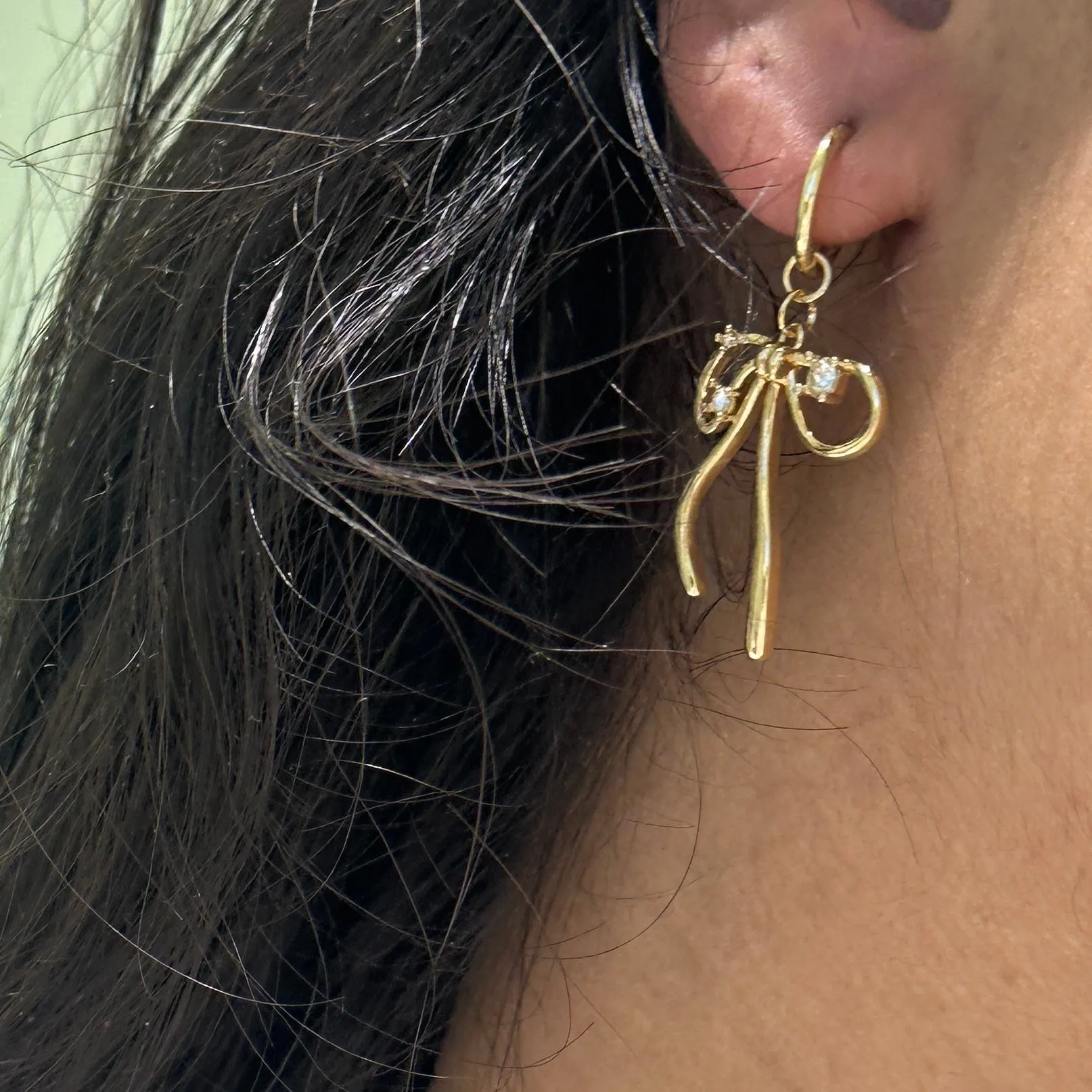 Bowment earrings