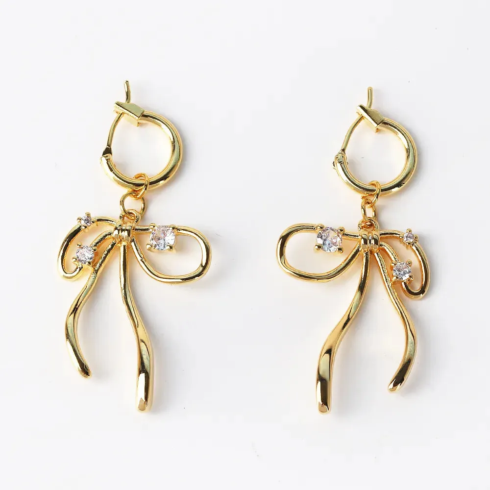 Bowment earrings