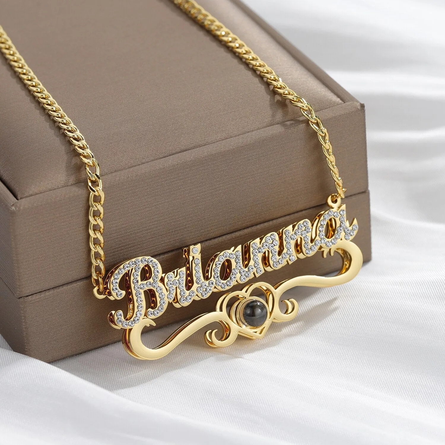 Custom Name Projection Photo Necklace Women Luxury Gold Diamonds Letter Gift