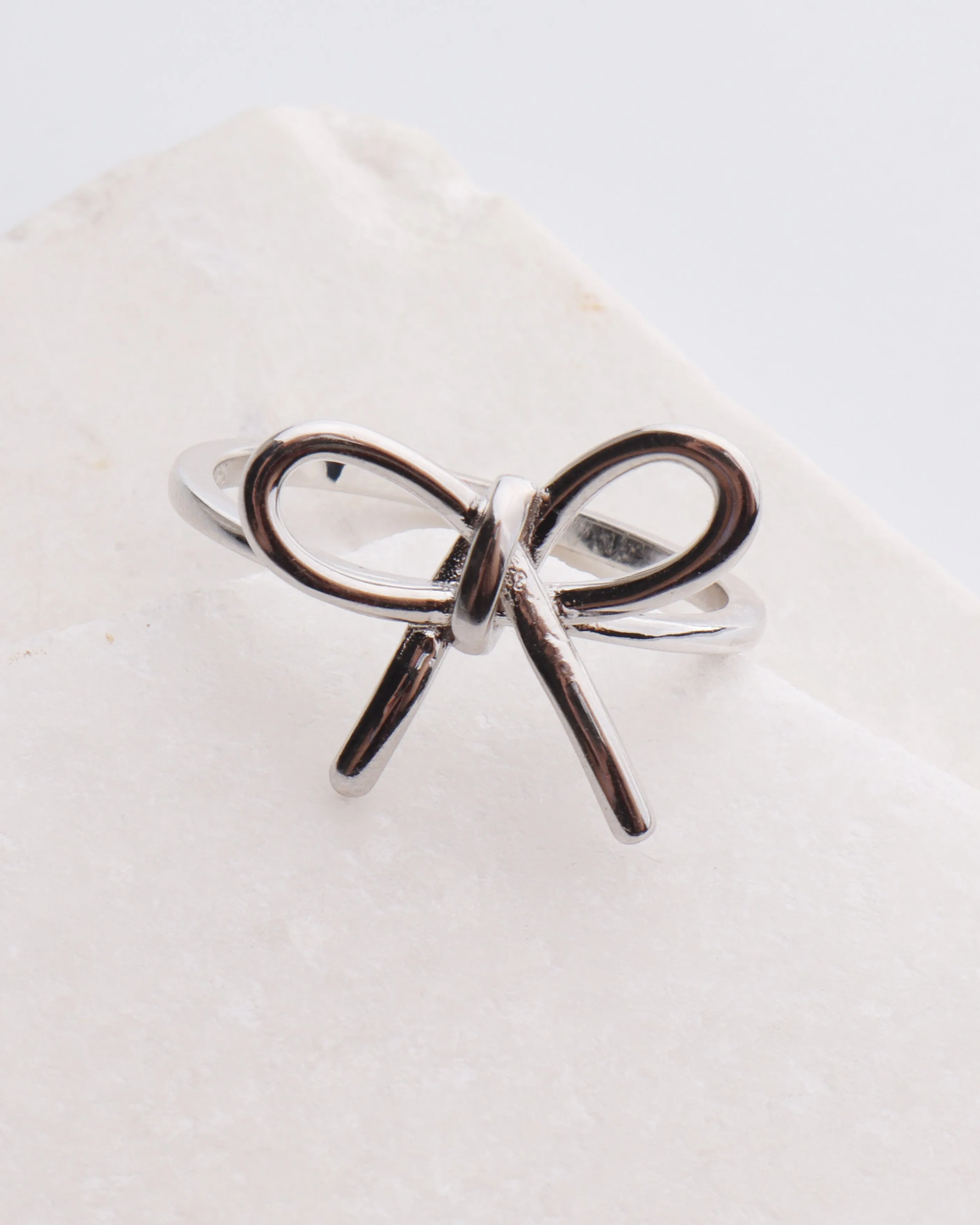 Dainty Bow Ring