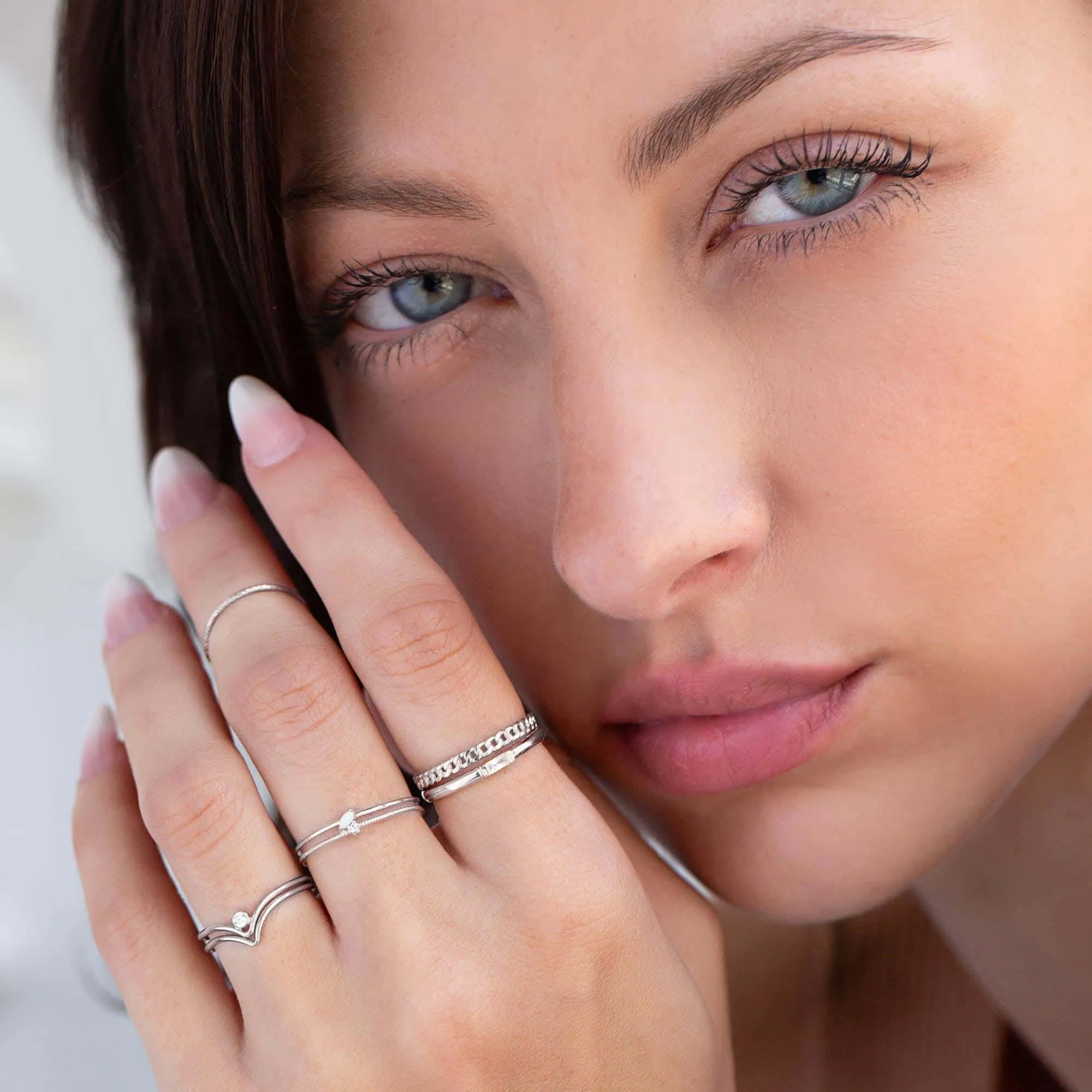 Dainty Chevron Ring