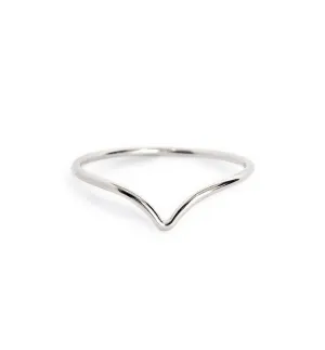 Dainty Chevron Ring