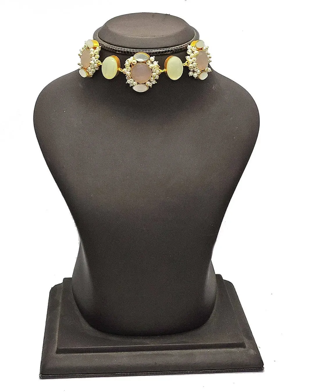 Elan Choker