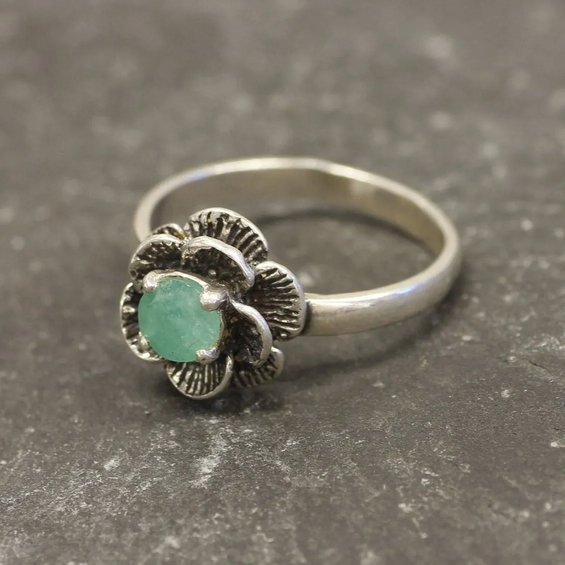 Emerald Flower Ring - Silver Rose Ring - May Birthstone Ring