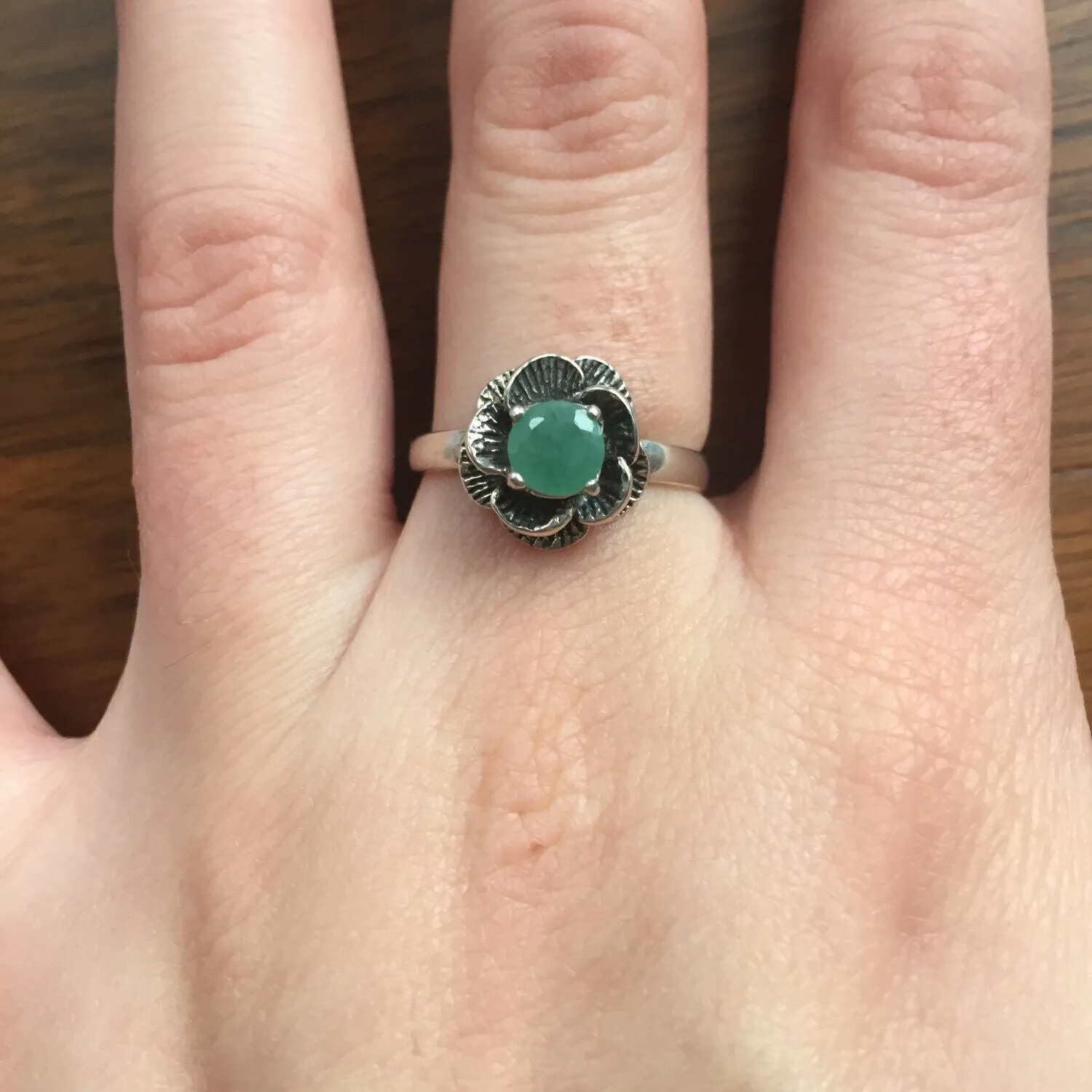 Emerald Flower Ring - Silver Rose Ring - May Birthstone Ring