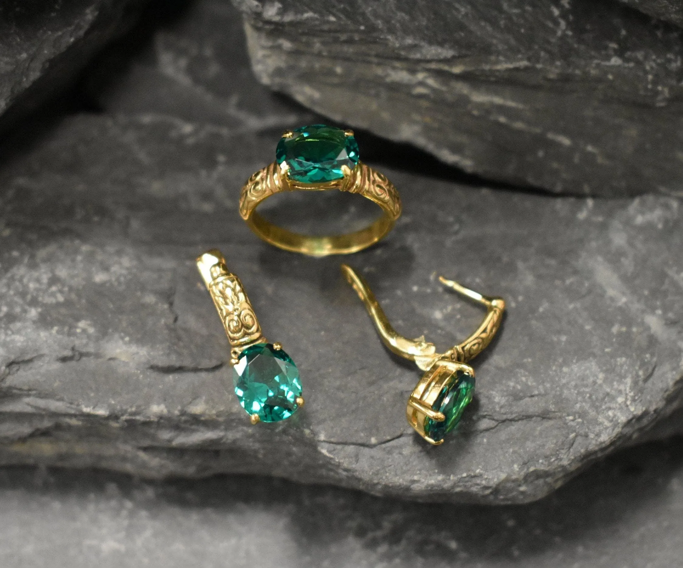 Emerald Gold Ring - Vintage Emerald Ring - Tribal Emerald Ring