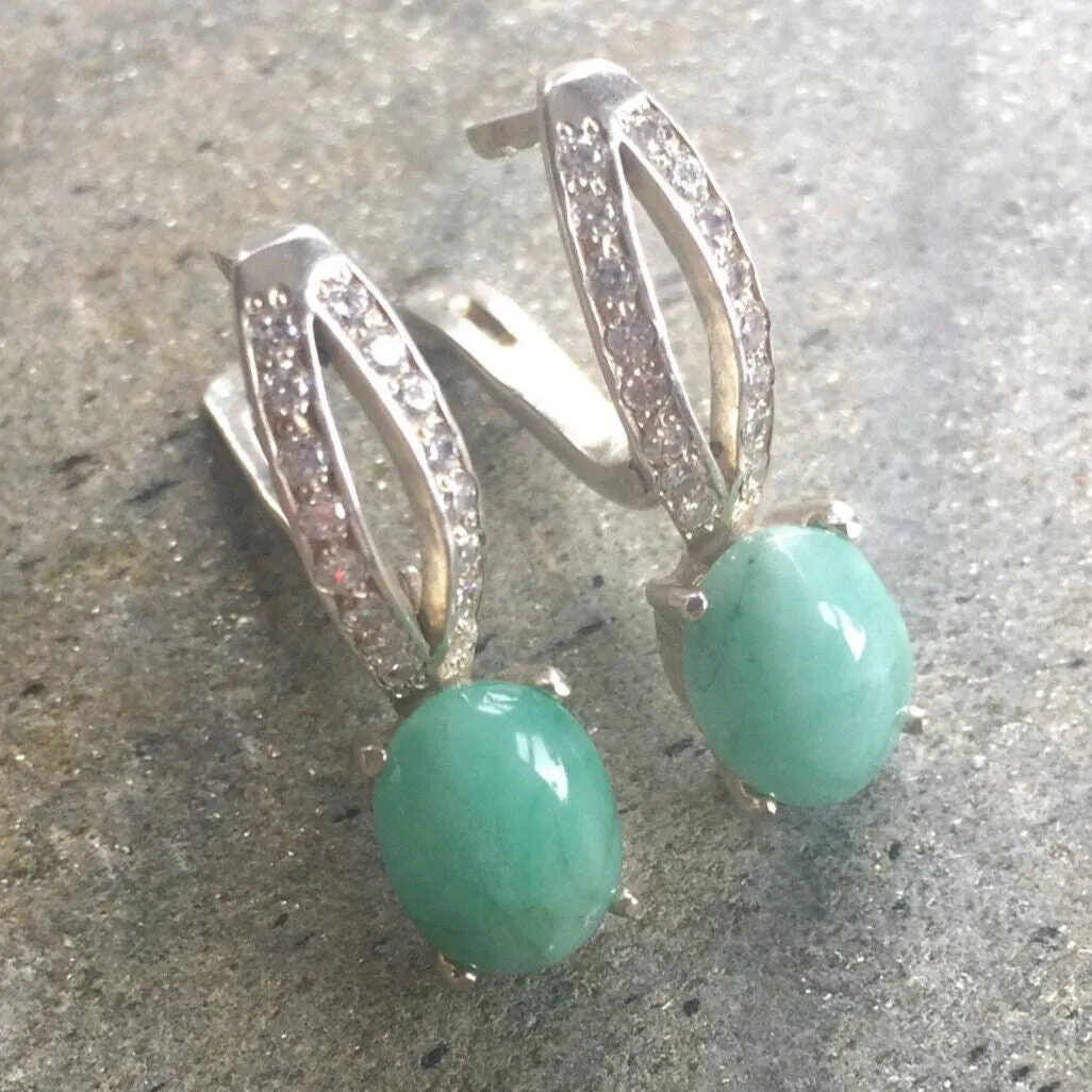 Emerald Vintage Earrings - May Birthstone Earrings - Green Drop Earrings