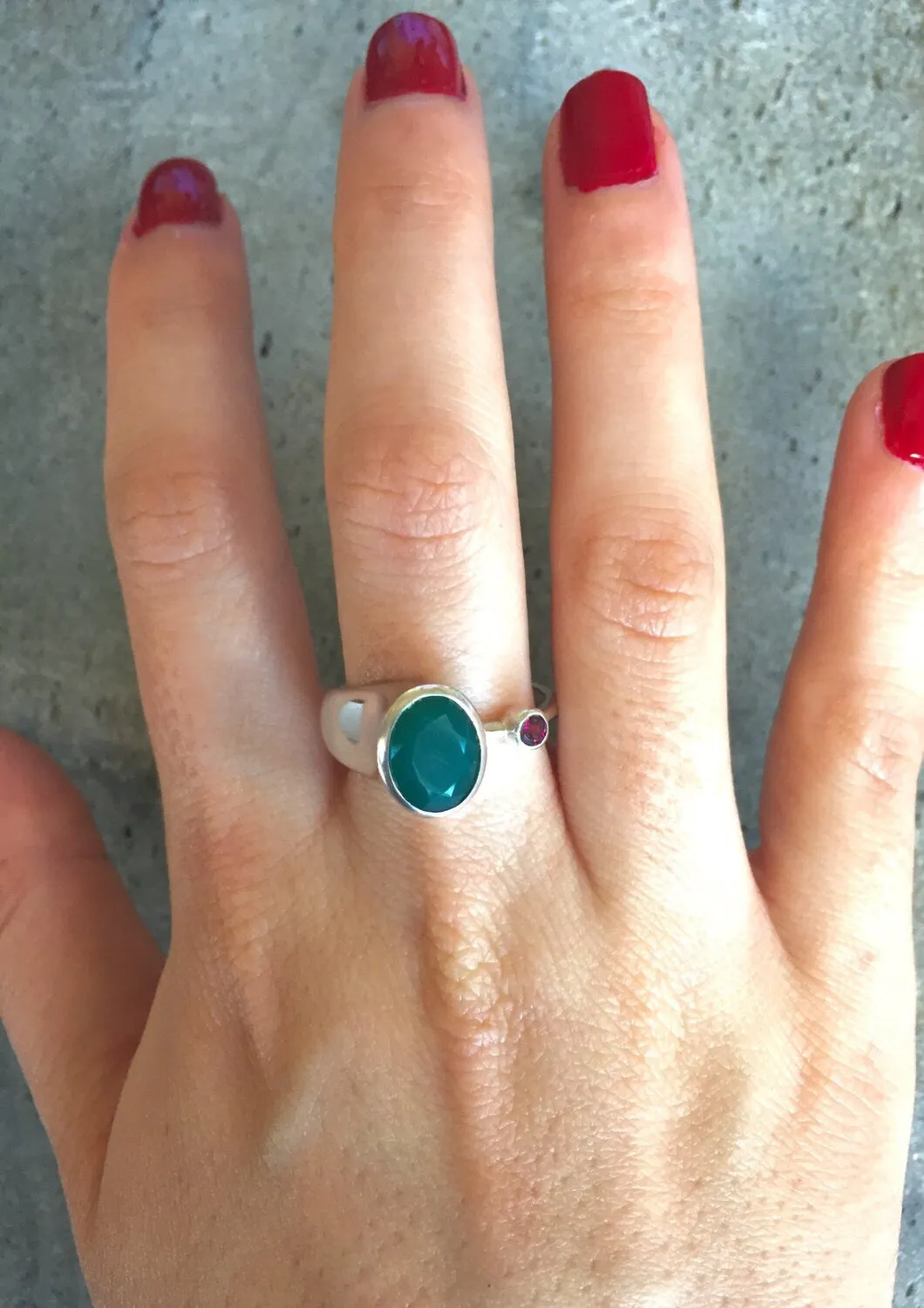 Emerald Vintage Ring - Two Stone Ring - Garnet Silver Ring