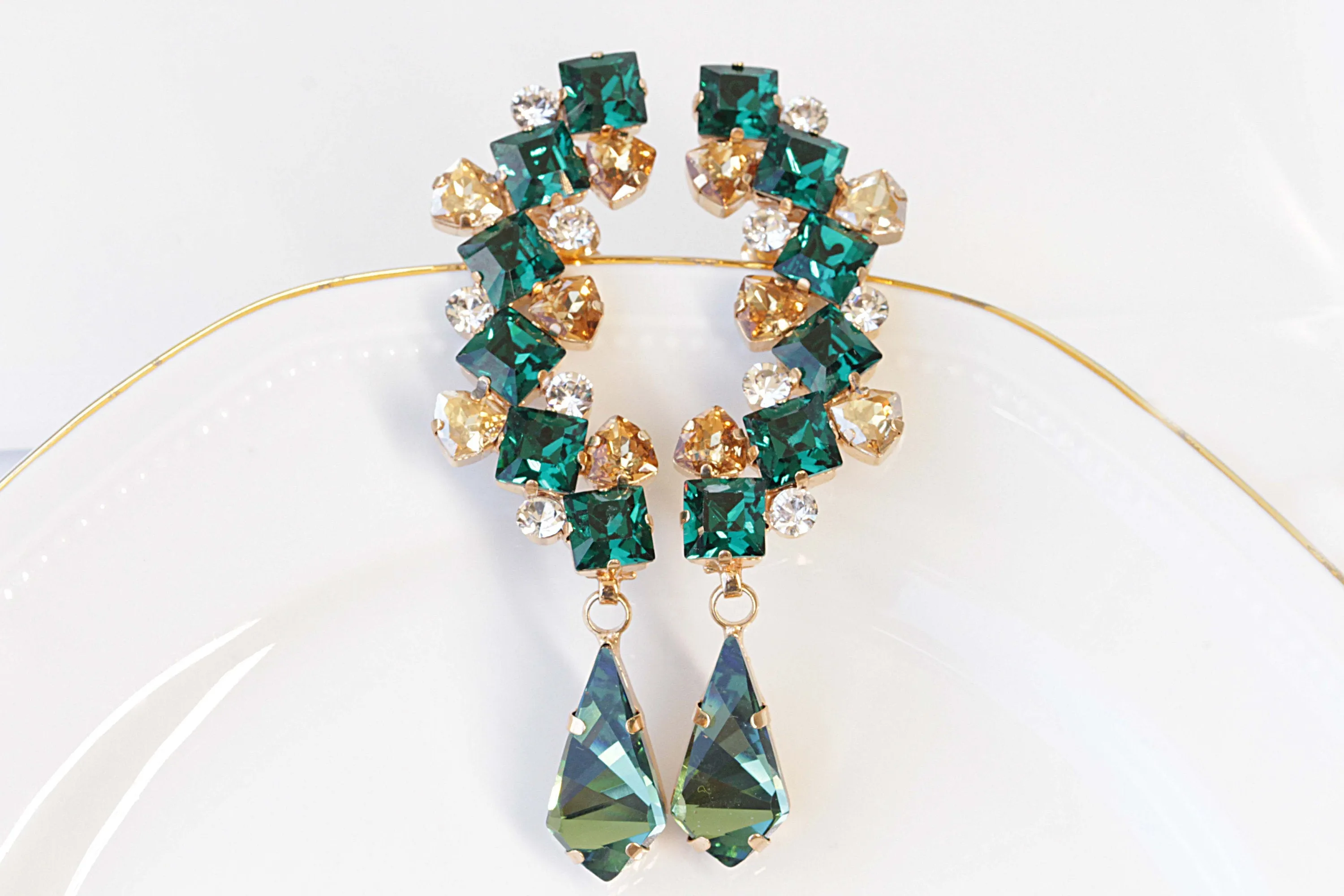 Gold EMERALD STUD EARRING