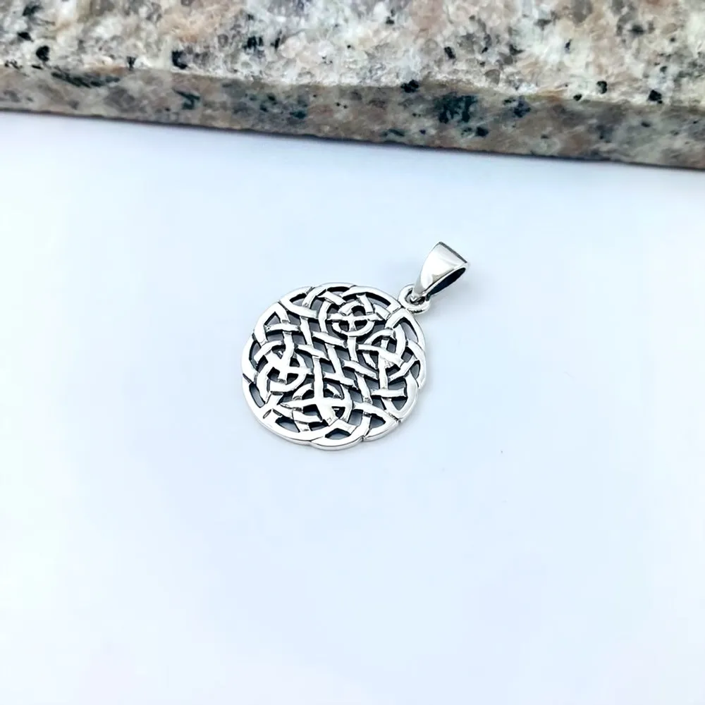 Irish Gaelic Celtic Dara Knot Round 925 Sterling Silver Pendant