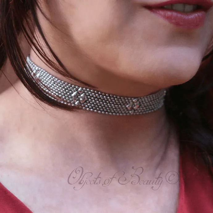 Juliette's Kiss SG Liquid Metal Choker