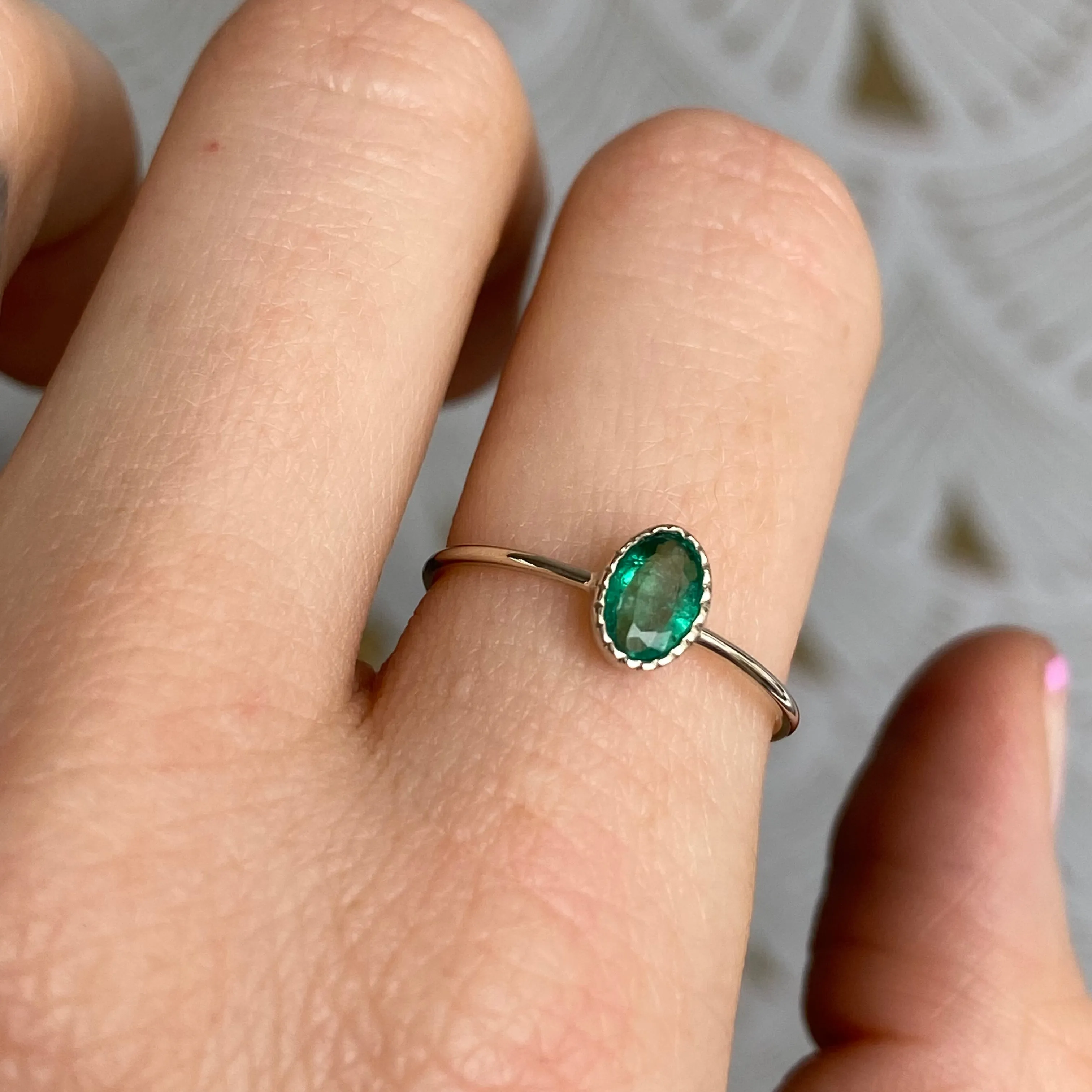 Oval Emerald Wisp Ring