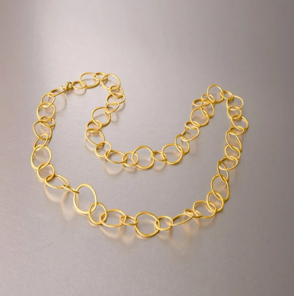 Sariya Gold Filigree Hoops