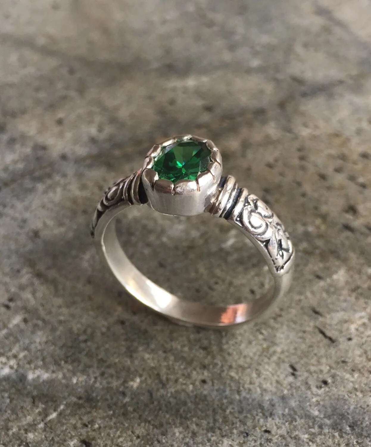 Tribal Emerald Ring - Green Bohemian Ring, Thick Band Ring