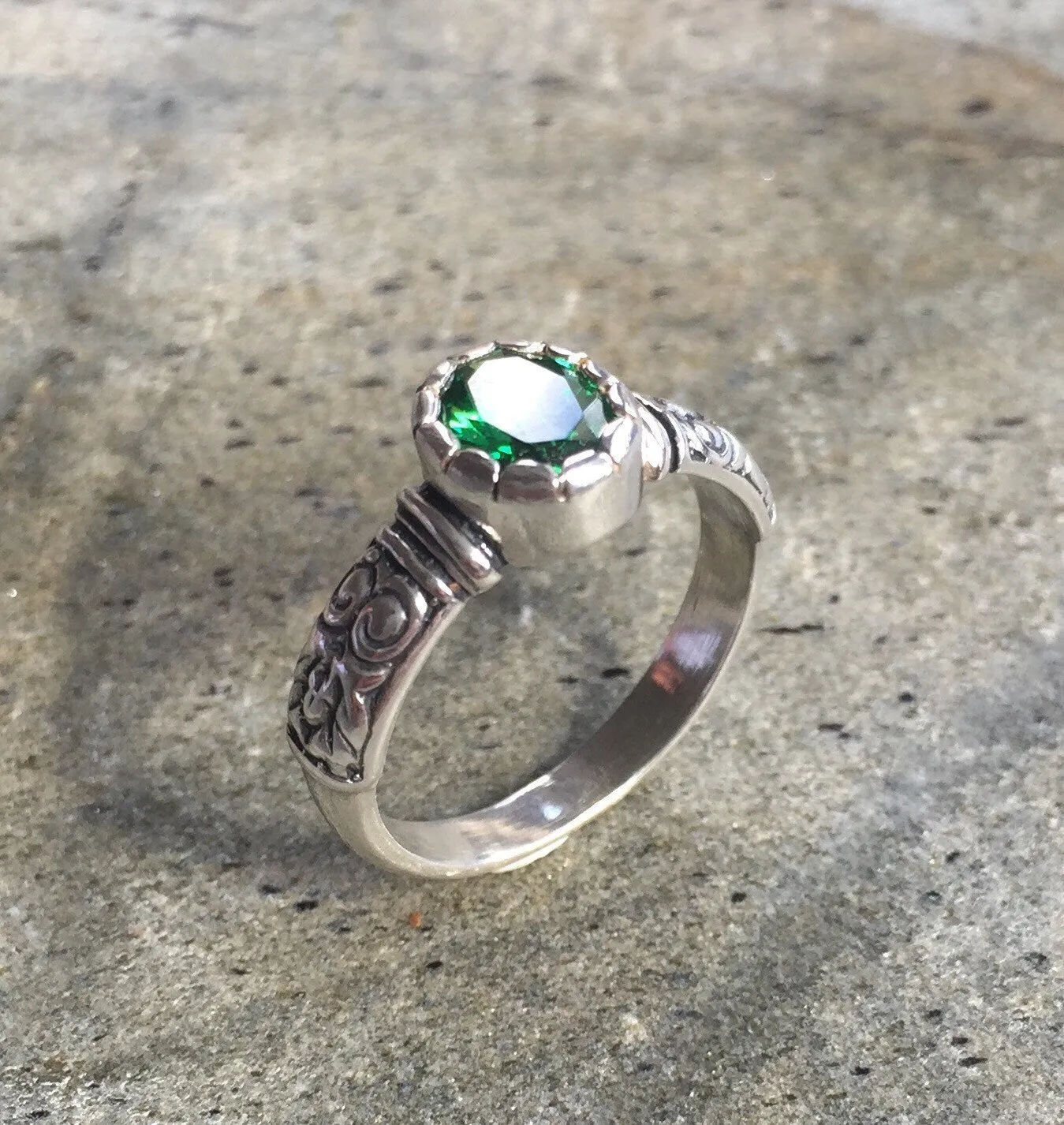 Tribal Emerald Ring - Green Bohemian Ring, Thick Band Ring