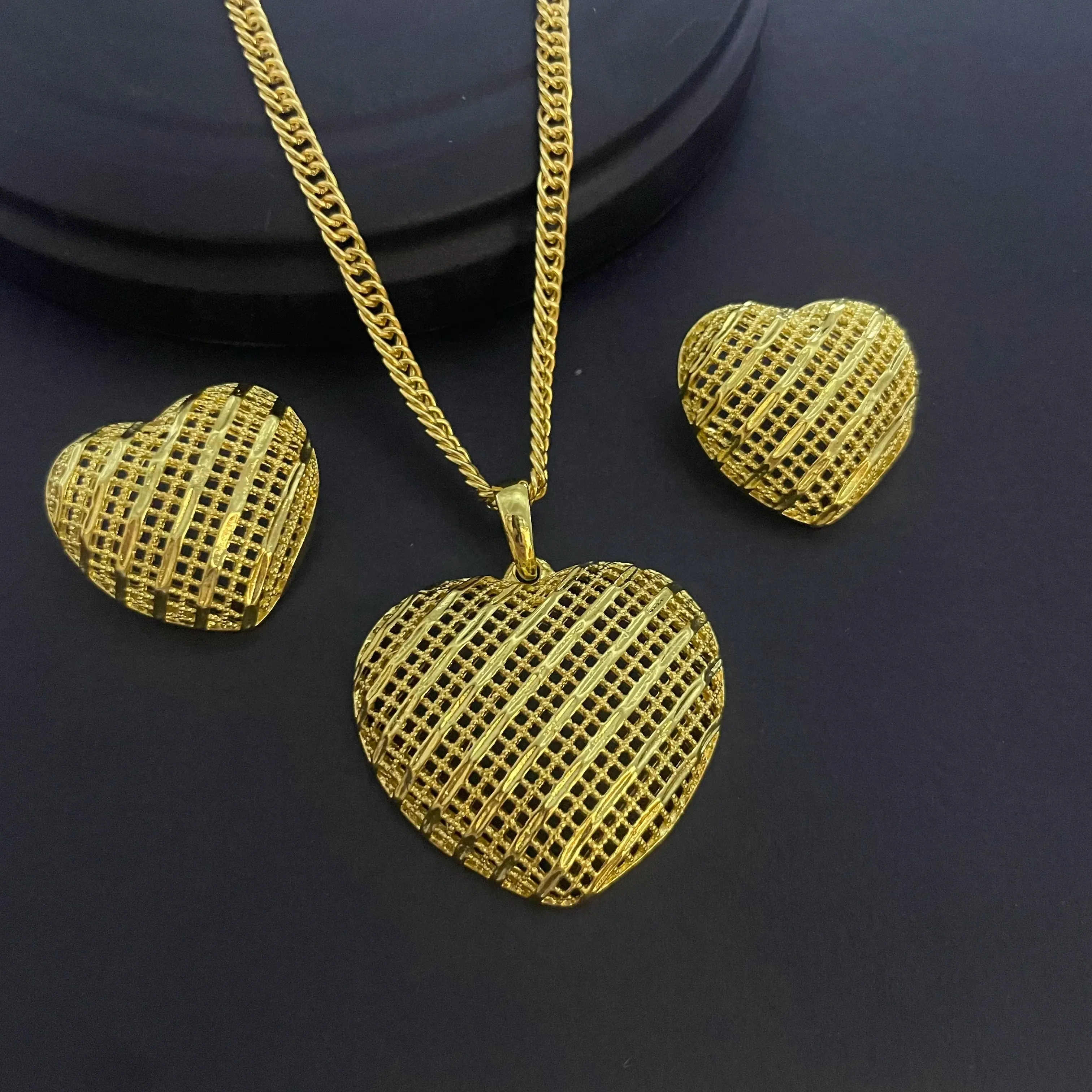 Two-piece set of 24K gold-plated copper jewelry from India and Dubai - gold warped geometry necklaces & earrings - Excellent gift for women