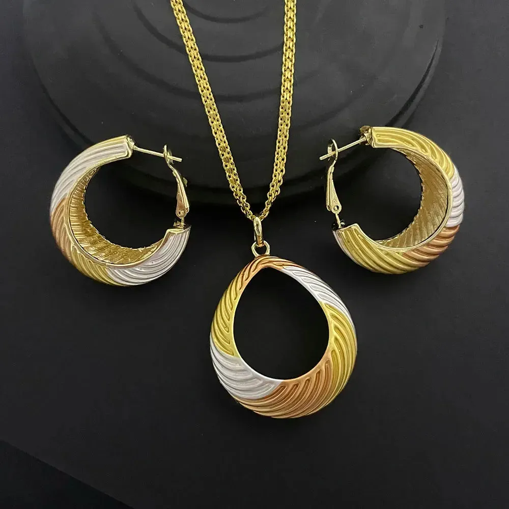 Two-piece set of 24K gold-plated copper jewelry from India and Dubai - gold warped geometry necklaces & earrings - Excellent gift for women