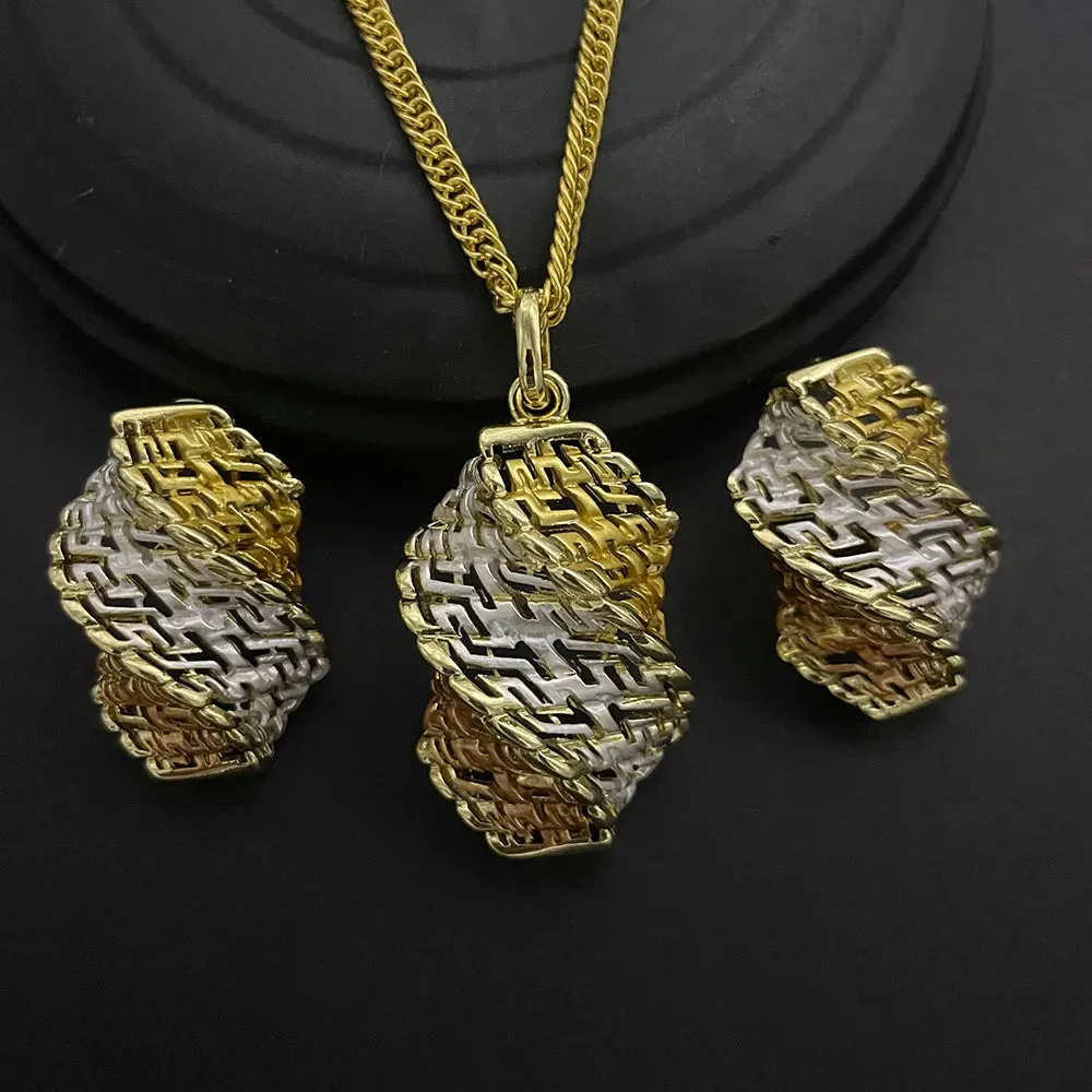 Two-piece set of 24K gold-plated copper jewelry from India and Dubai - gold warped geometry necklaces & earrings - Excellent gift for women