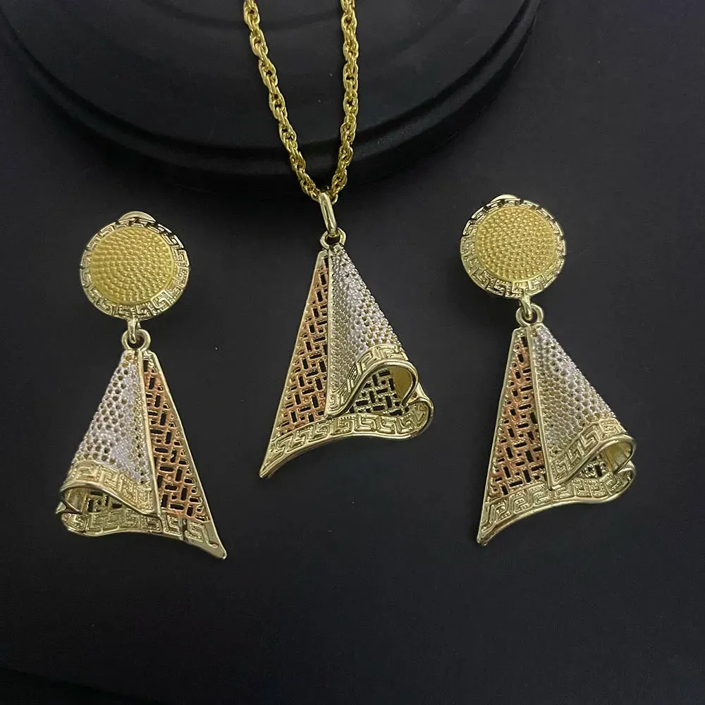 Two-piece set of 24K gold-plated copper jewelry from India and Dubai - gold warped geometry necklaces & earrings - Excellent gift for women