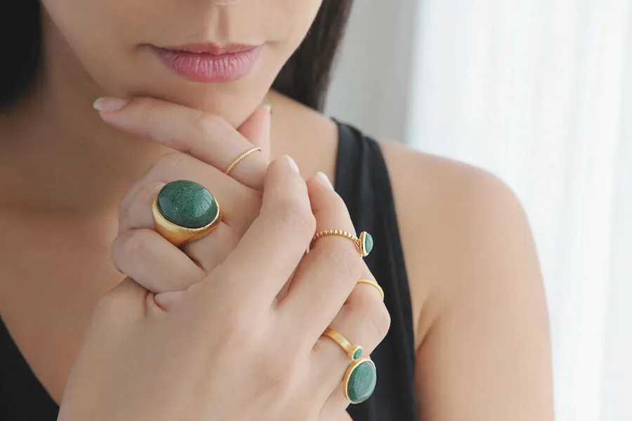 Yin Midori Oval Ring